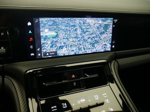 Certified 2025 Porsche Panamera Turbo AWD/4WD image 32