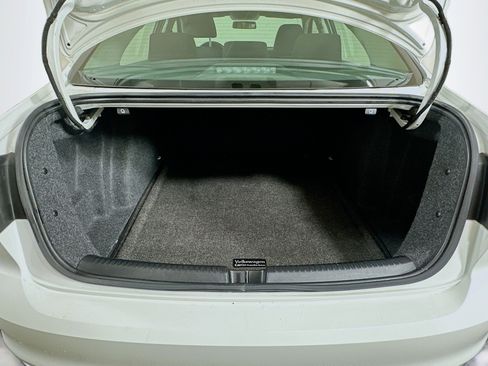 Used 2018 Volkswagen Jetta S image 23