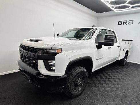 Used 2020 Chevrolet Silverado 2500 W/T w/ WT Convenience Package RWD image 3