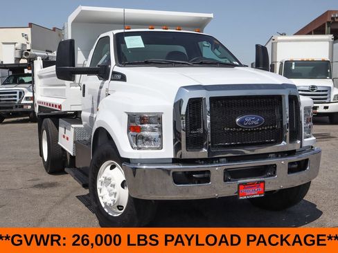 Used 2023 Ford F650 2WD Regular Cab Super Duty image 2