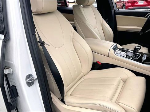 Used 2021 BMW X5 sDrive40i w/ Premium Package 2 image 25