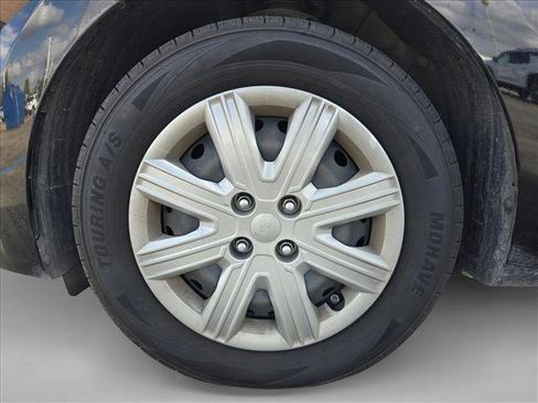 Used 2023 Kia Rio S image 17