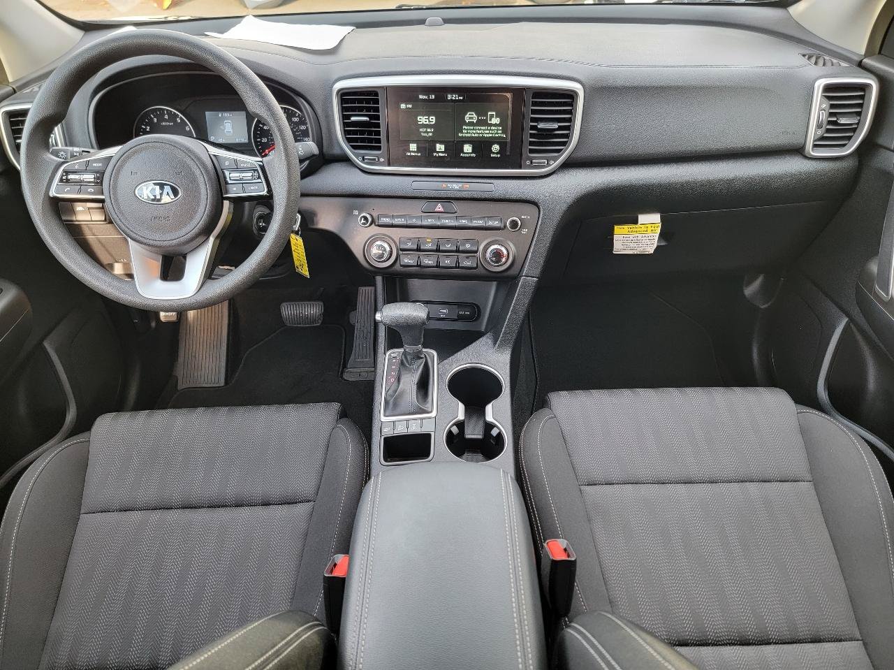 Used 2020 Kia Sportage LX AWD/4WD image 17