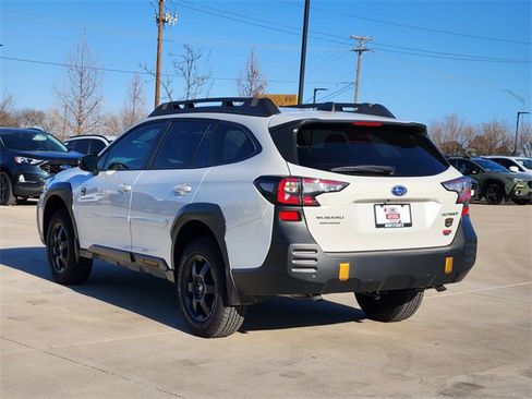 Certified 2025 Subaru Outback Wilderness image 5