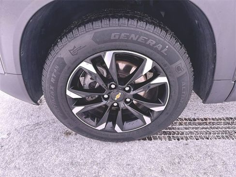 Used 2022 Chevrolet TrailBlazer LT image 31