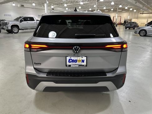 New 2026 Volkswagen Tiguan S FWD image 7