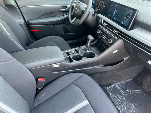 New 2025 Hyundai Sonata SE image 16