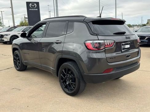 Used 2024 Jeep Compass Latitude w/ Altitude Special Edition image 4