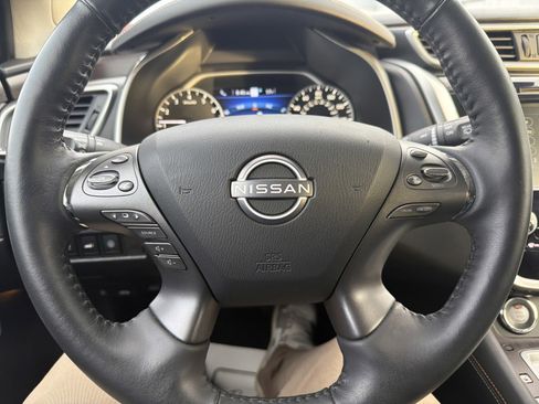 Used 2024 Nissan Murano Platinum w/ Cargo Package image 25