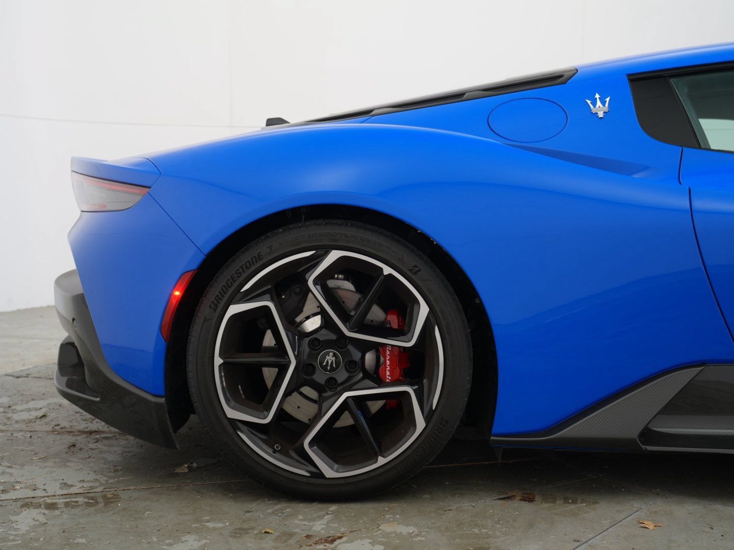 Used 2023 Maserati MC20 Coupe RWD image 43