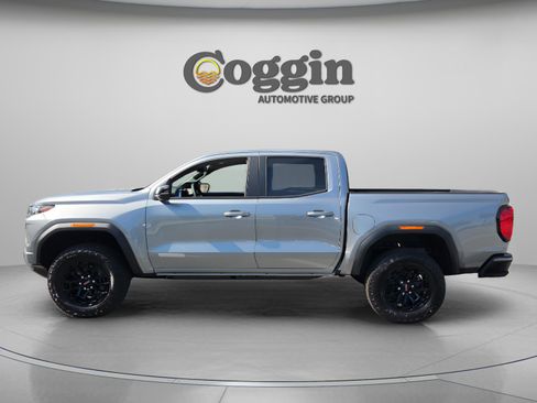 New 2026 GMC Canyon Elevation w/ Convenience Package image 2