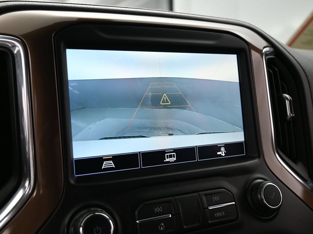 Used 2021 Chevrolet Silverado 1500 High Country RWD image 25