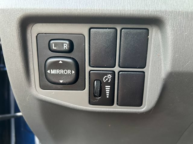 Used 2010 Toyota Prius FWD image 18