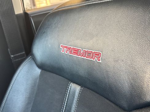 Used 2021 Ford Ranger Lariat w/ Tremor Off-Road Package image 11