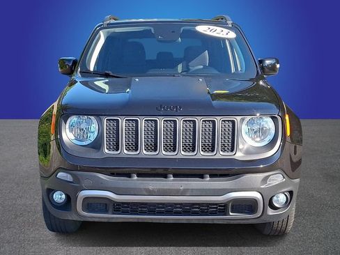 Used 2023 Jeep Renegade Latitude AWD/4WD image 2