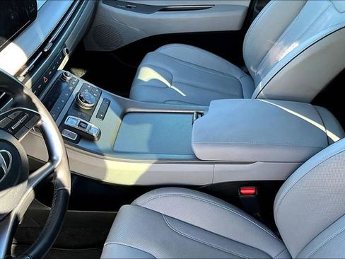 Used 2024 Hyundai Palisade SEL image 15