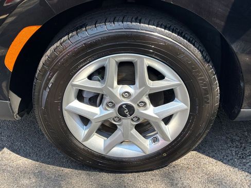 Used 2025 Kia Soul LX w/ LX Technology Package image 30