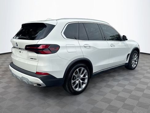 Used 2024 BMW X5 xDrive40i w/ Premium Package AWD/4WD image 6