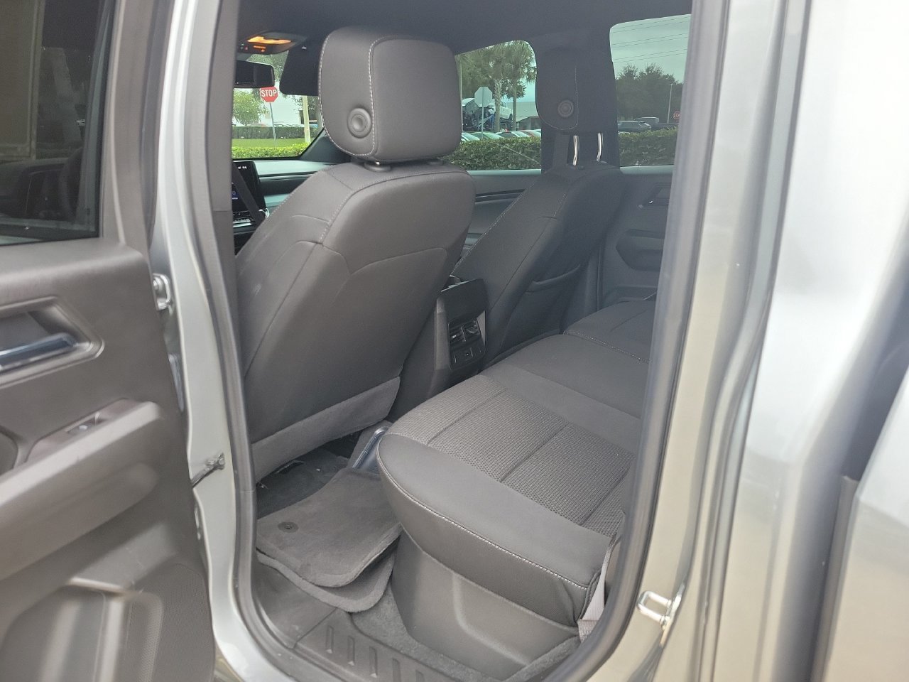 Certified 2026 Chevrolet Colorado LT RWD image 8