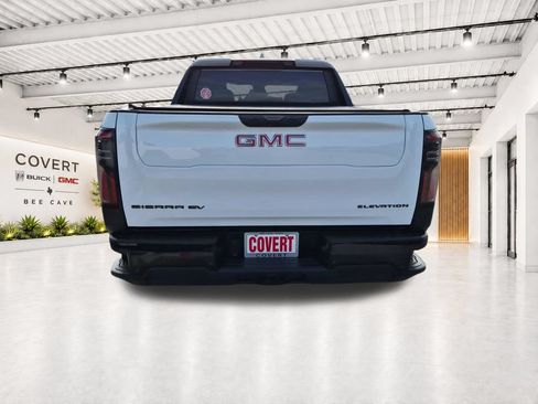 New 2026 GMC Sierra EV Elevation w/ LPO, Elevation Dark Package AWD/4WD image 10