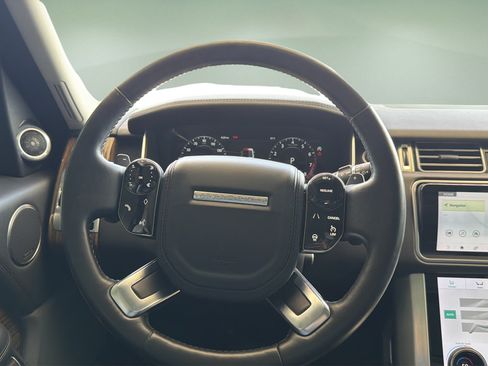 Used 2019 Land Rover Range Rover Supercharged AWD/4WD image 9