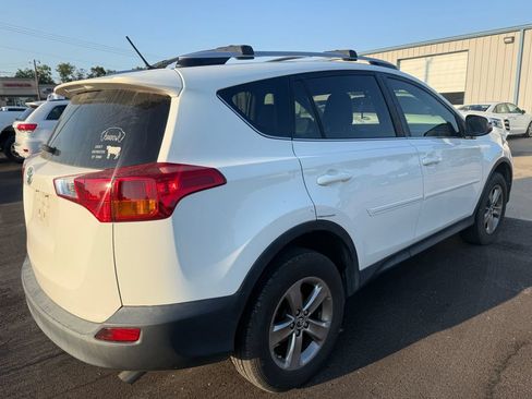 Used 2015 Toyota RAV4 XLE FWD image 9