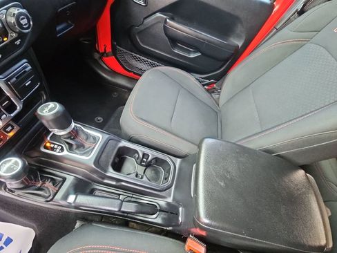 Used 2020 Jeep Wrangler Unlimited Rubicon image 17