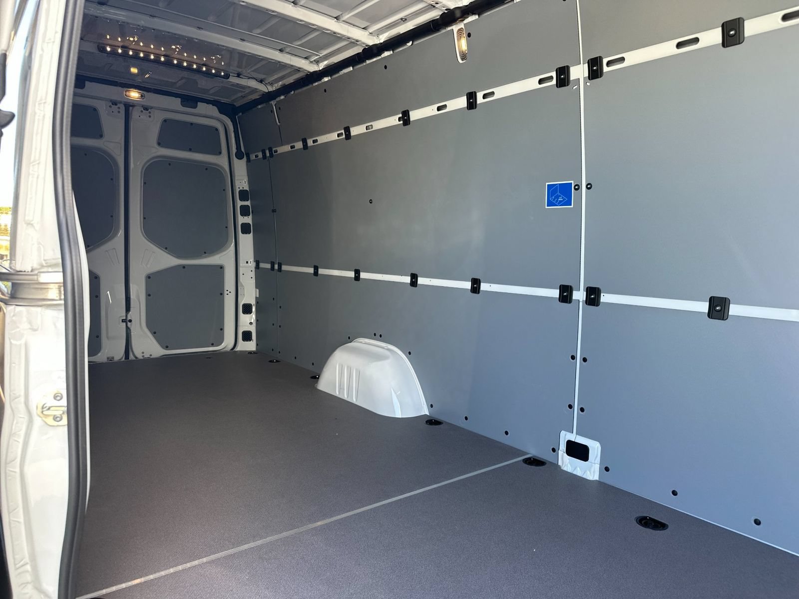 New 2026 Mercedes-Benz Sprinter 2500 image 15