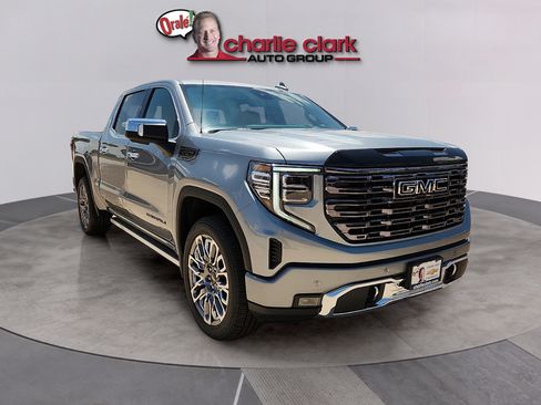 New 2026 GMC Sierra 1500 Denali Ultimate w/ LPO, Black Badging Package AWD/4WD image 7