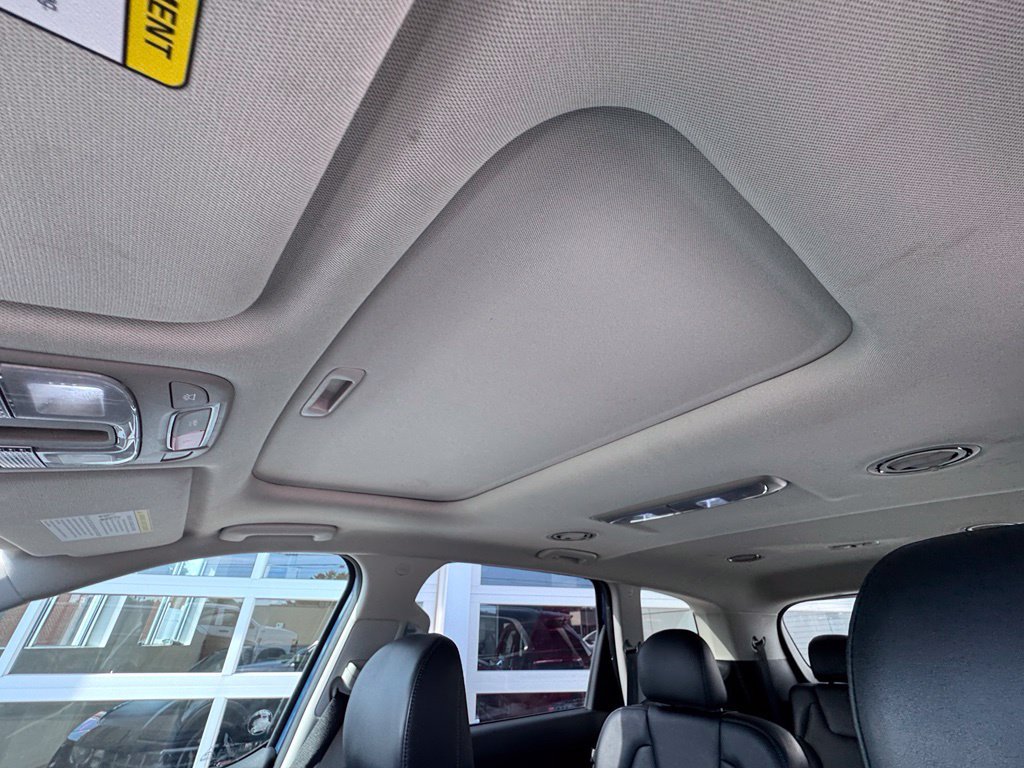 Used 2025 Kia Telluride S AWD/4WD image 25