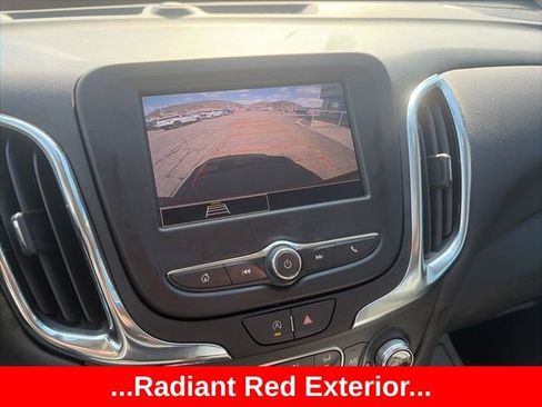 Used 2024 Chevrolet Equinox LT AWD/4WD image 16