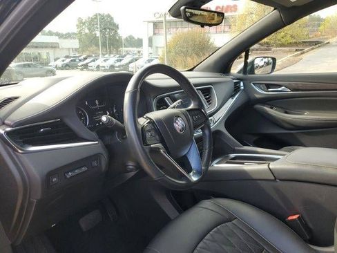 Used 2024 Buick Enclave Avenir w/ Avenir Technology Package image 15