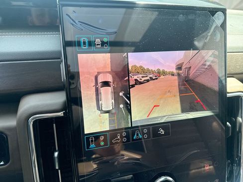 New 2026 GMC Yukon Denali Ultimate AWD/4WD image 15