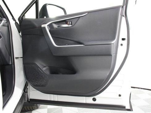 Used 2023 Toyota RAV4 XSE image 21