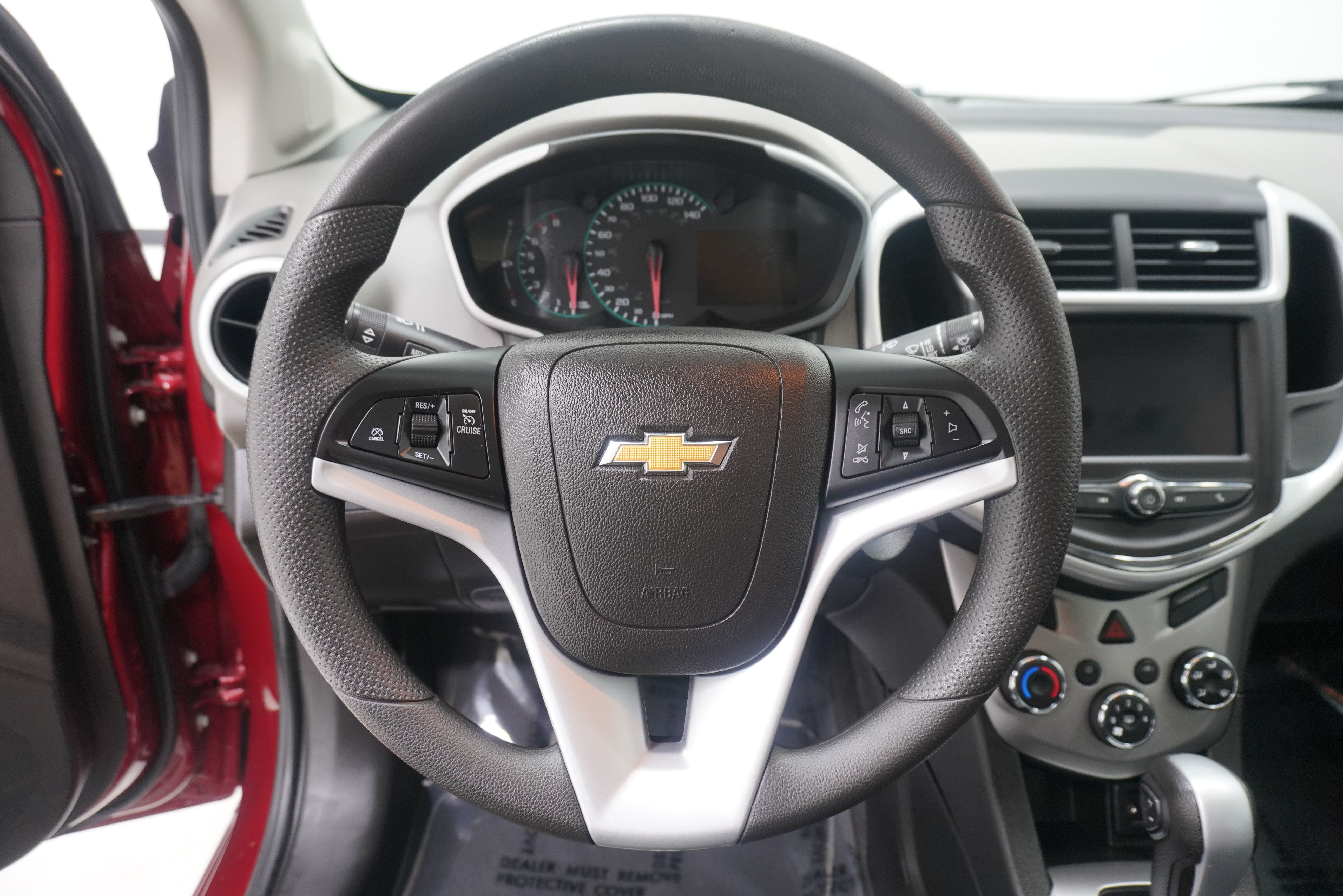 Used 2020 Chevrolet Sonic LT FWD image 15