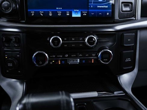 Used 2021 Ford F150 Limited image 27