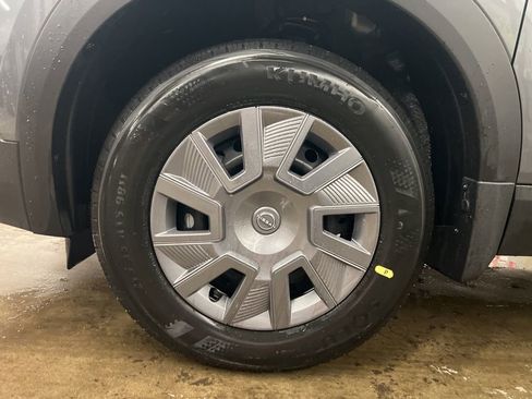New 2026 Nissan Kicks S AWD/4WD image 20