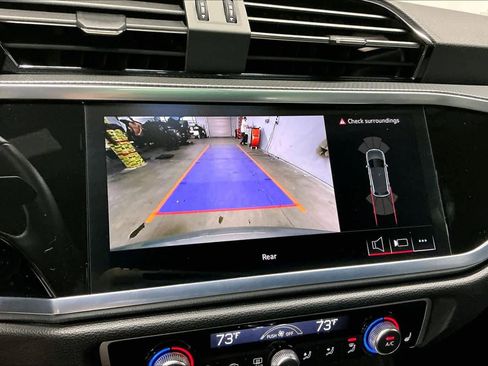 Used 2025 Audi Q3 2.0T Premium w/ Convenience Package image 23