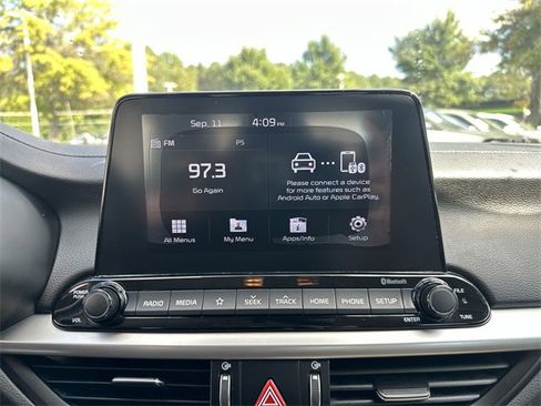 Used 2019 Kia Forte LXS image 17