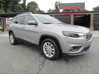 Used 2019 Jeep Cherokee Latitude w/ Popular Appearance Group image 1
