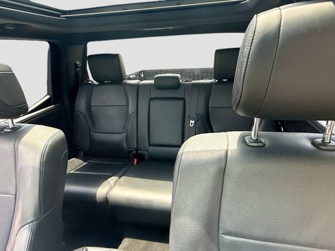Used 2023 Toyota Tundra Platinum AWD/4WD image 31