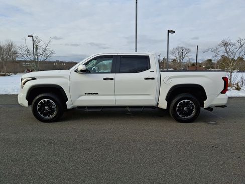 Used 2024 Toyota Tundra SR5 w/ SR5 Convenience Package image 8