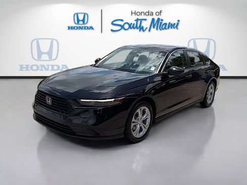 Certified 2024 Honda Accord LX image 3