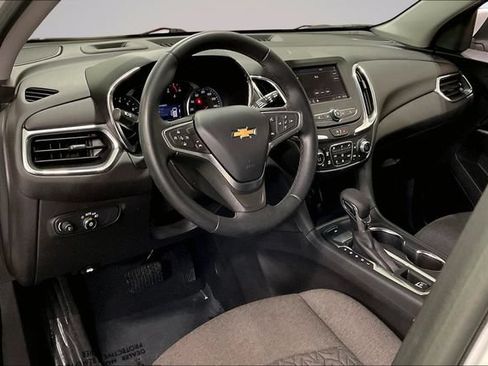 Used 2023 Chevrolet Equinox LT AWD/4WD image 14