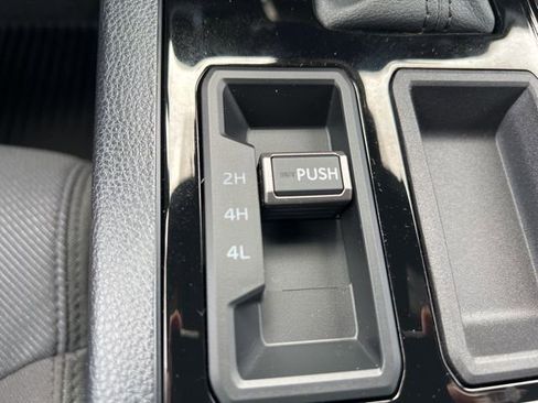 New 2026 Toyota Tundra SR image 27