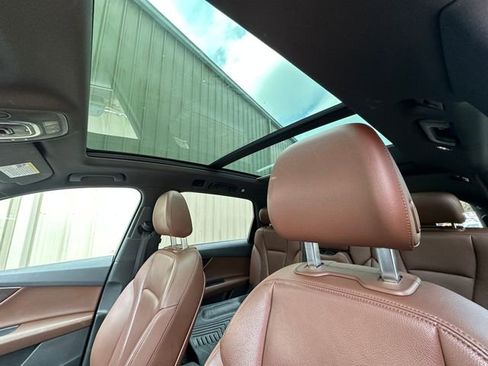 Used 2019 Audi Q7 3.0T Premium w/ Cold Weather Package image 35
