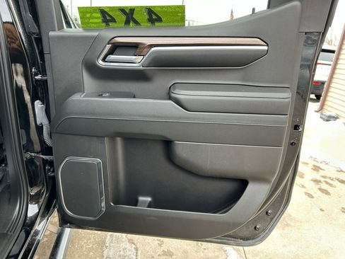 Used 2023 Chevrolet Silverado 1500 LT Trail Boss w/ Convenience Package II image 15