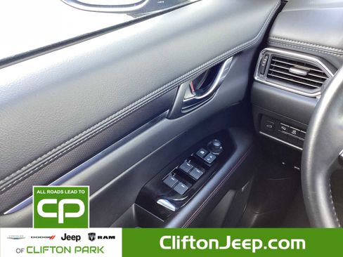 Used 2024 MAZDA CX-5 Carbon Edition image 27