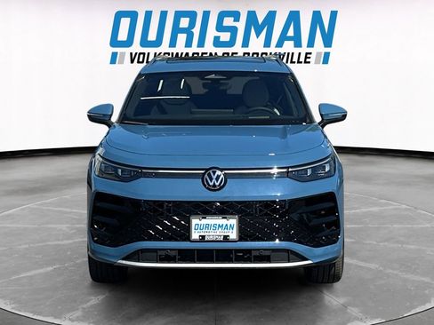 New 2026 Volkswagen Tiguan SEL R-Line AWD/4WD image 8