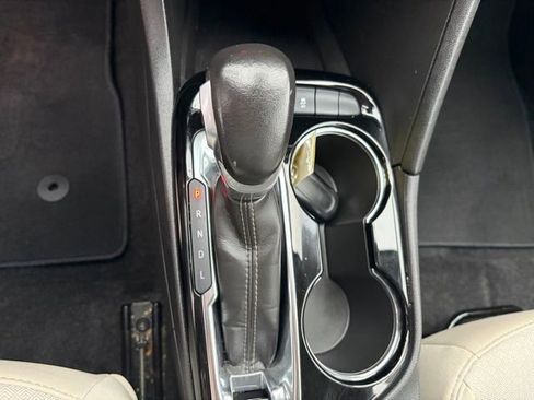 Used 2024 Buick Encore GX Preferred w/ Comfort Package image 21